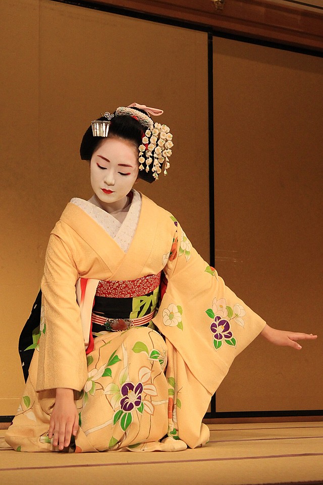 Tančící maiko 
